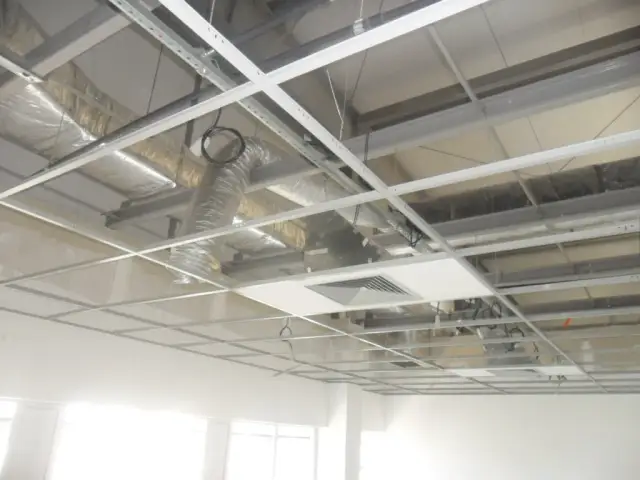 Projeto realizado no Galpão Dril Quip - foto 4 - Projetos Realizados - Rio de Janeiro // Manutenção Preventiva de Ar Condicionado